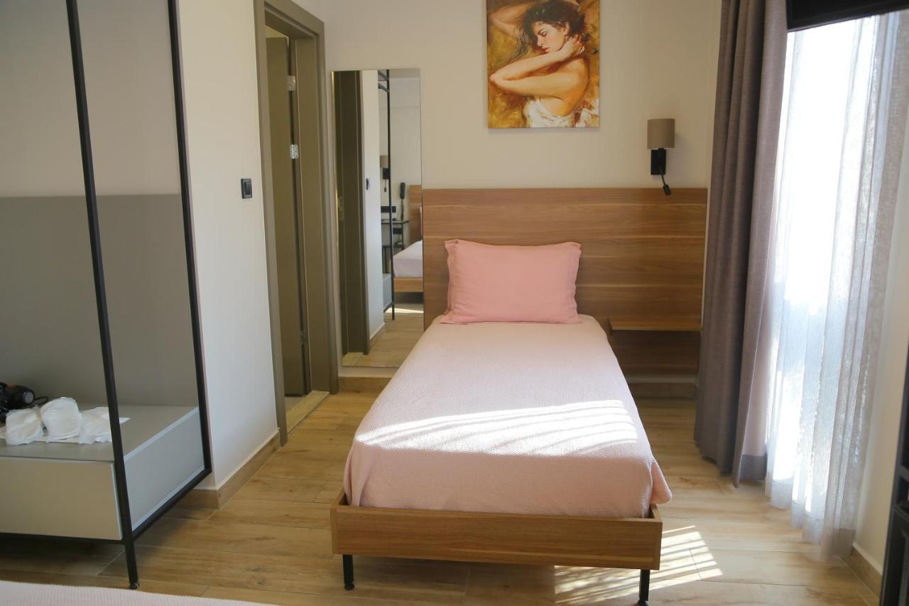 Şenyıldız Hotel İzmir Dış mekan fotoğraf